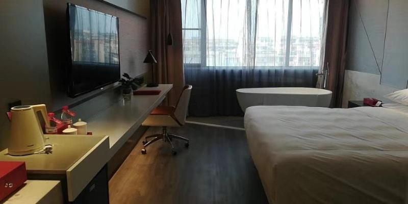 扬州瘦西湖华美达酒店 外观 照片